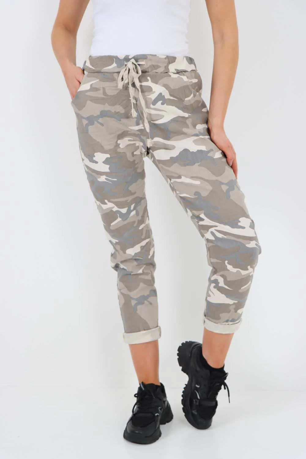 Italian Drawstring Camo Side Pockets Trousers - Beige