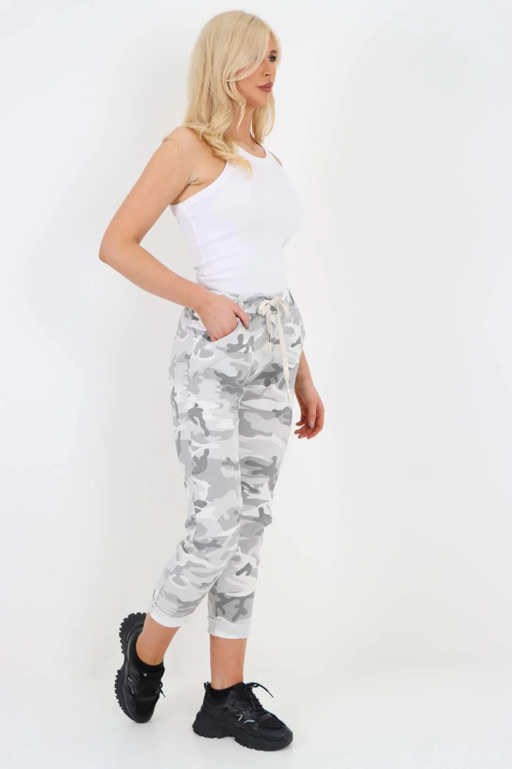 Italian Drawstring Camo Side Pockets Trousers - White