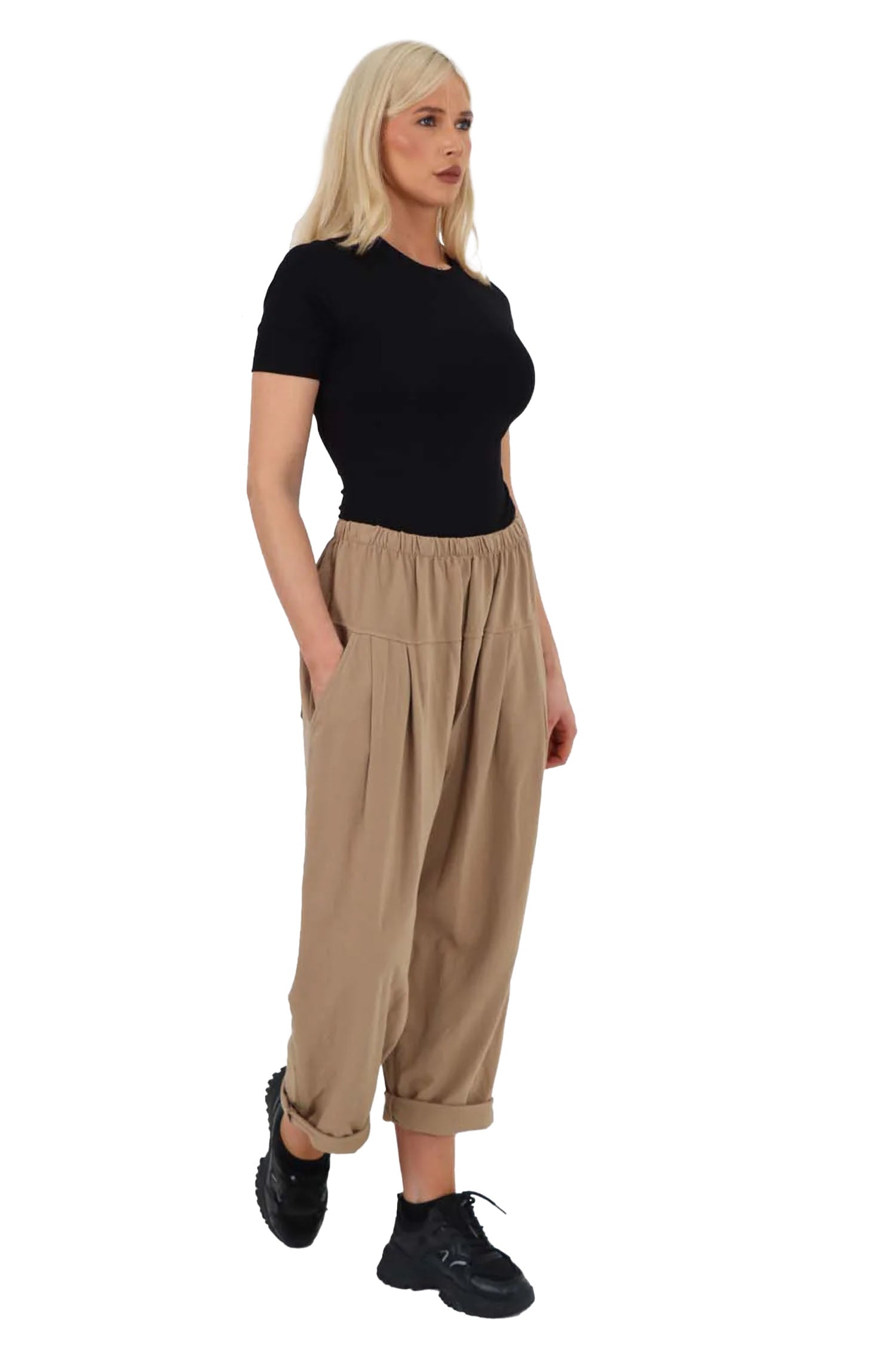 Italian Pleated Cotton Trousers With Side Pockets - Beige